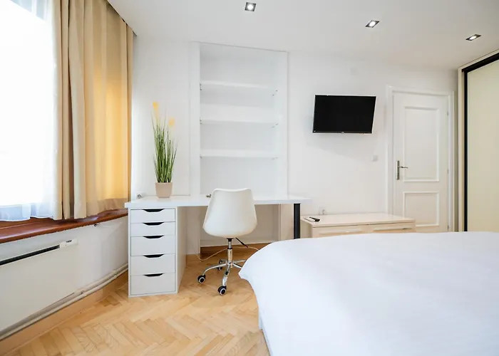 Simonovic 아파트 *